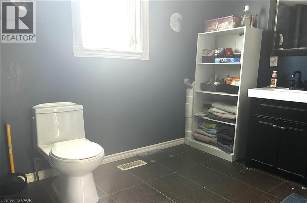 8 Nelson Street, Webbwood, Ontario  P0P 2G0 - Photo 11 - 40835192
