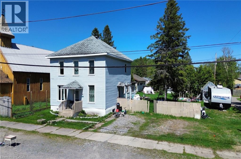 8 Nelson Street, Webbwood, Ontario  P0P 2G0 - Photo 3 - 40835192