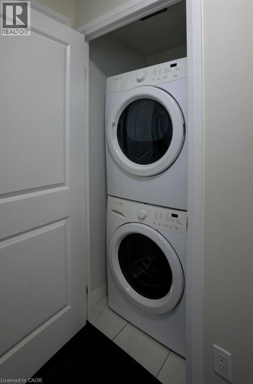 75 Eglinton Avenue W Unit# 1601, Mississauga, Ontario  L5R 0E5 - Photo 14 - 40835214