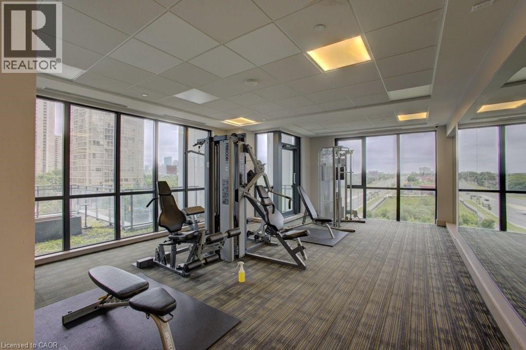 75 Eglinton Avenue W Unit# 1601, Mississauga, Ontario  L5R 0E5 - Photo 16 - 40835214