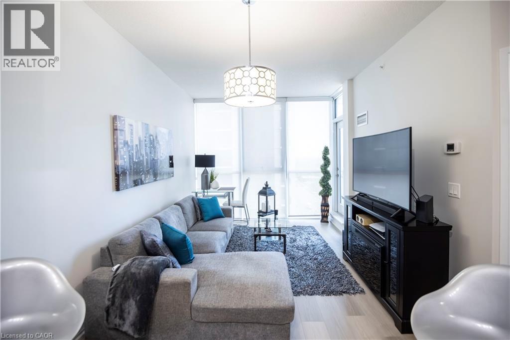 75 Eglinton Avenue W Unit# 1601, Mississauga, Ontario  L5R 0E5 - Photo 8 - 40835214