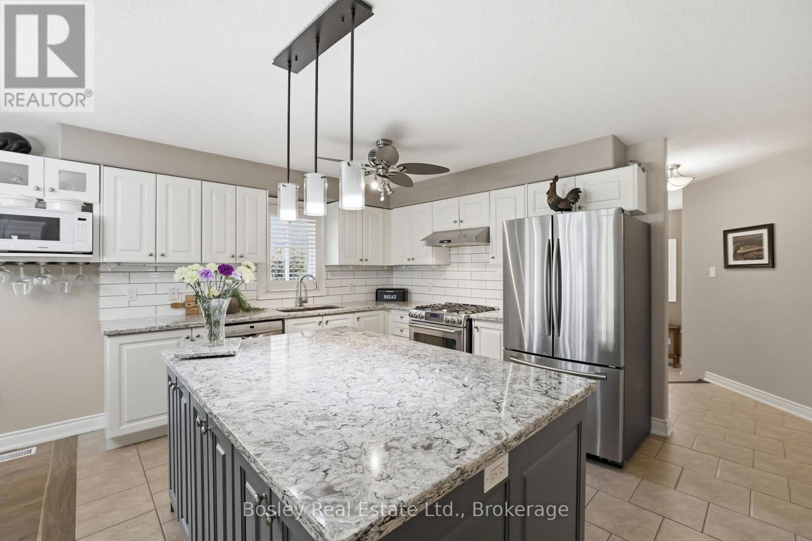 28 Clark Street, Collingwood, Ontario  L9Y 0H9 - Photo 15 - S13225264