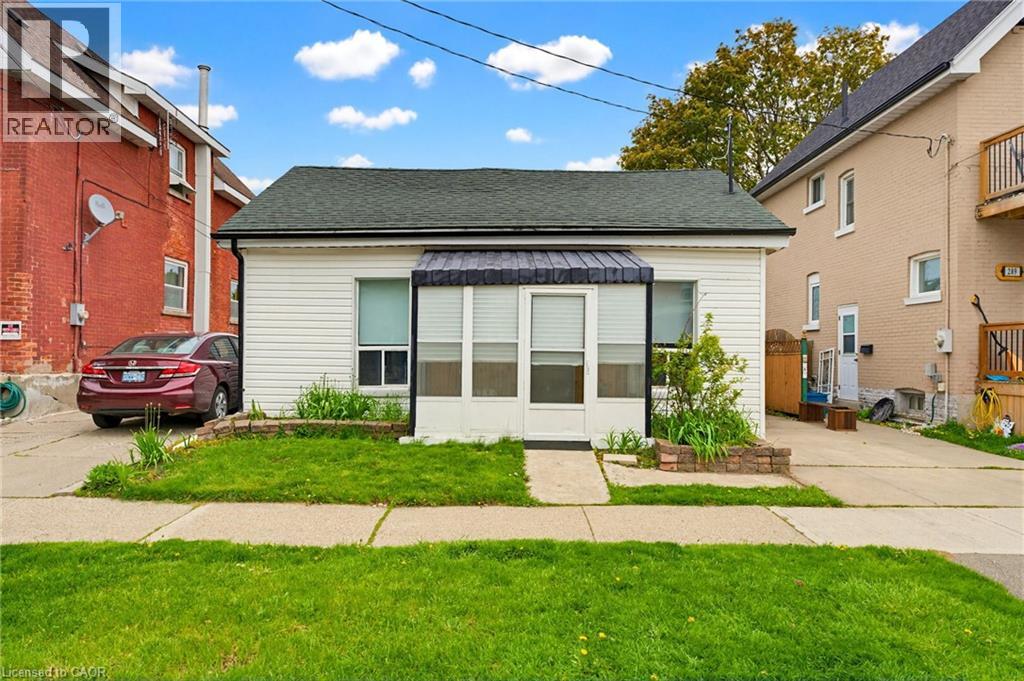291 Park Avenue, Brantford, Ontario  N3S 5L2 - Photo 3 - 40835636