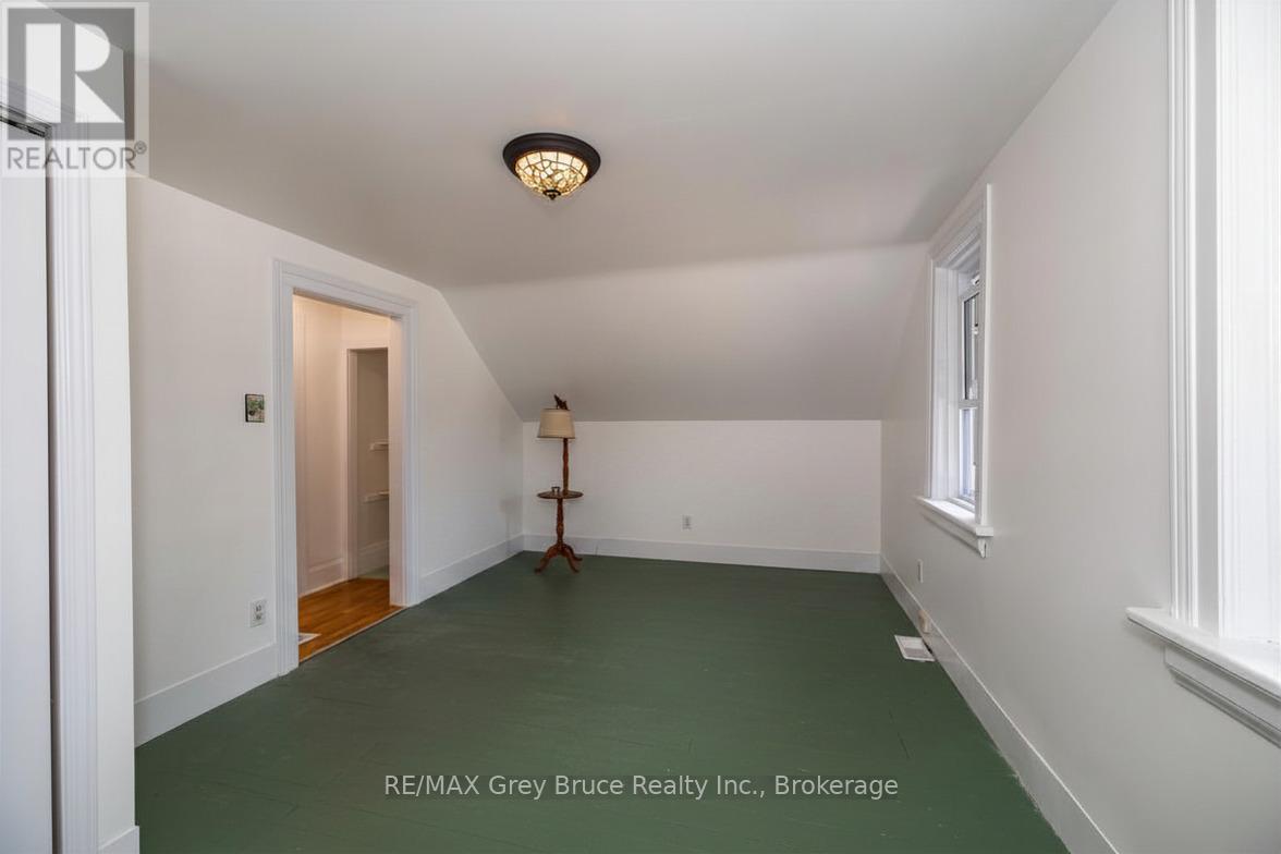 1809 3rd Avenue W, Owen Sound, Ontario  N4K 4R7 - Photo 15 - X13225336