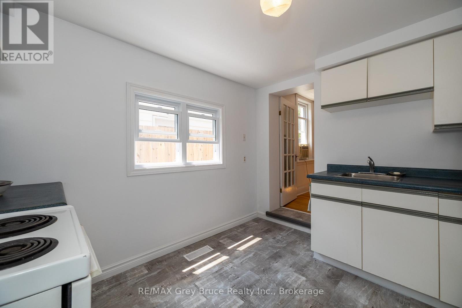 1809 3rd Avenue W, Owen Sound, Ontario  N4K 4R7 - Photo 9 - X13225336