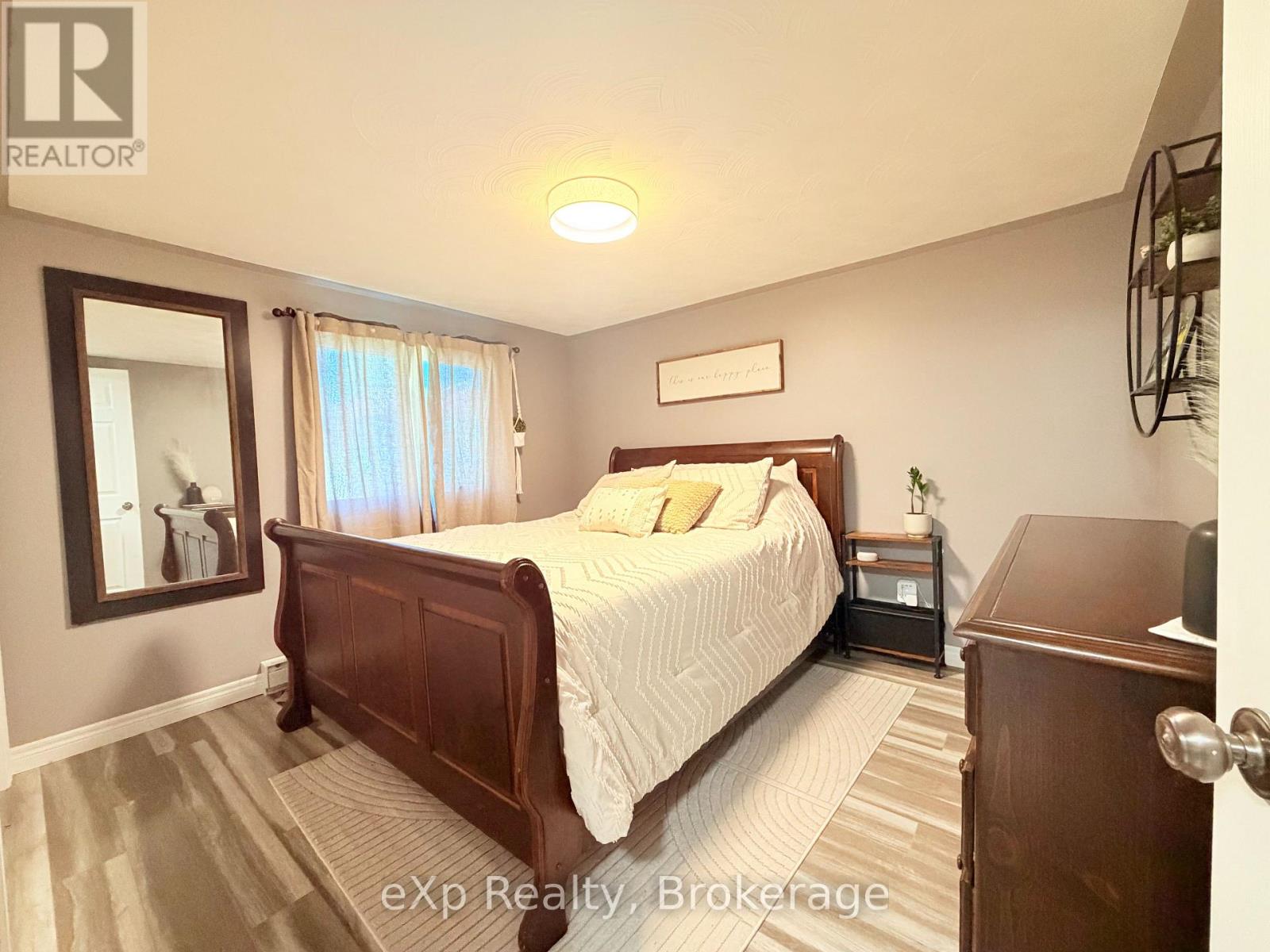 12 Union Street N, Brockton, Ontario  N0G 2V0 - Photo 8 - X13225726