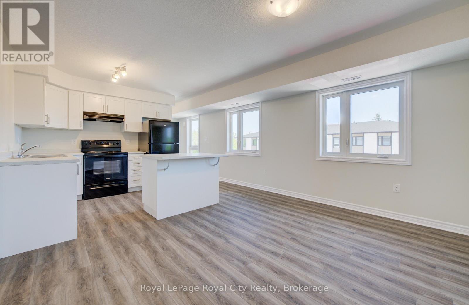 7 - 465 Garafraxa Street W, Centre Wellington, Ontario  N1M 0L6 - Photo 8 - X13226086