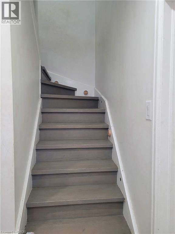 153 Arnold Street, Kitchener, Ontario  N2H 6E4 - Photo 7 - 40835577