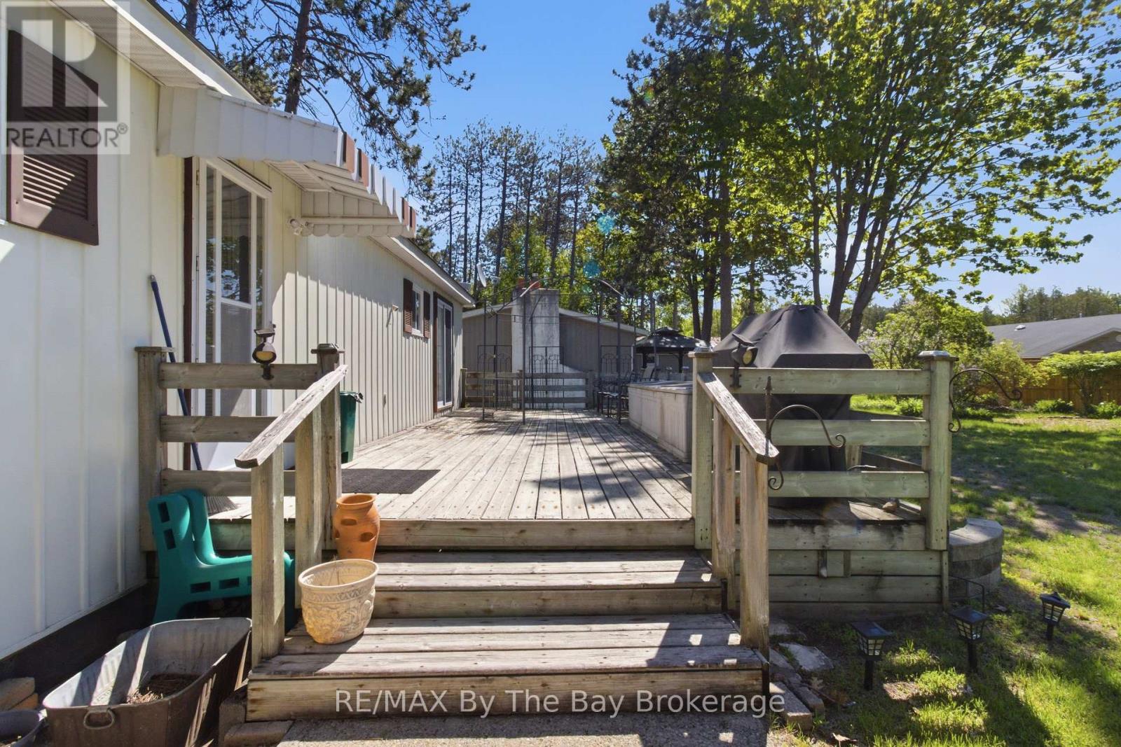 3 Golf Avenue, Wasaga Beach, Ontario  L9Z 1K2 - Photo 25 - S13226438