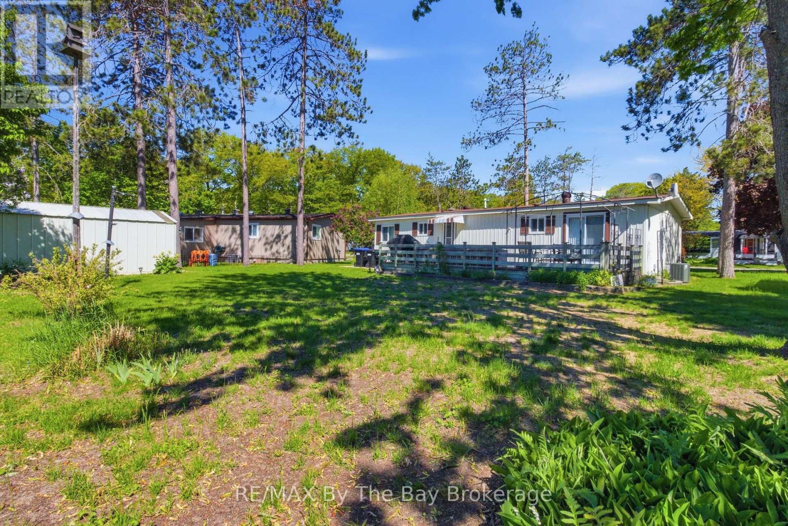 3 Golf Avenue, Wasaga Beach, Ontario  L9Z 1K2 - Photo 29 - S13226438