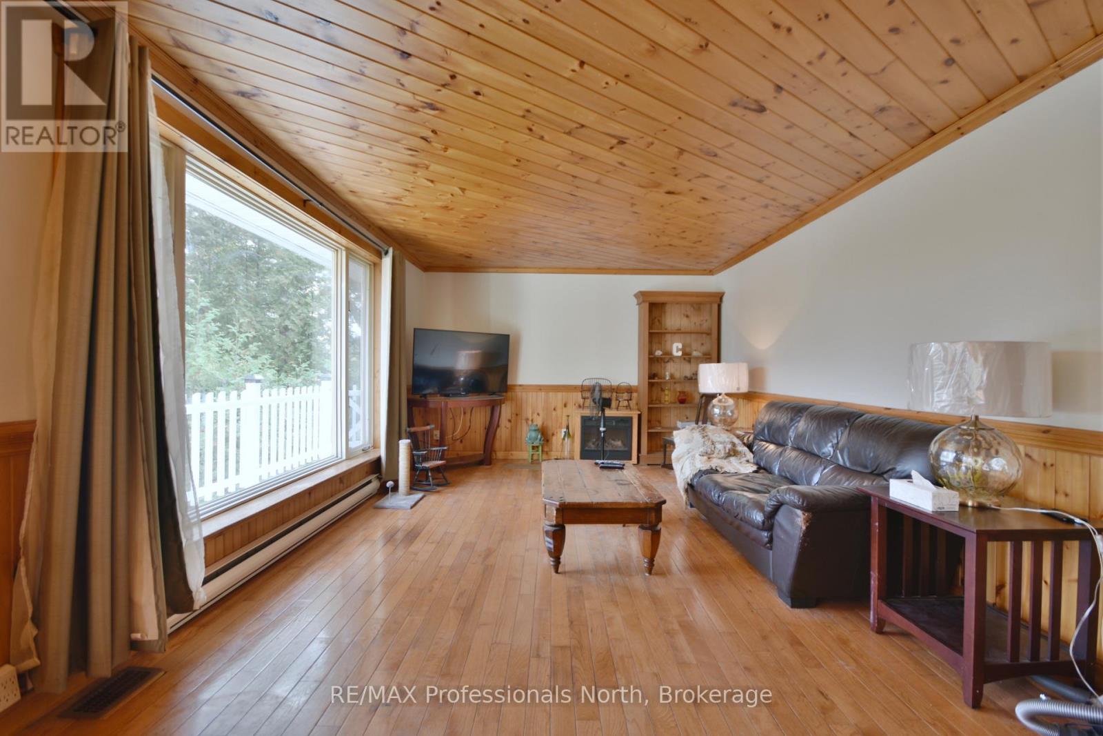20 Coulter Lane, Bracebridge, Ontario  P1P 1R1 - Photo 27 - X13226566