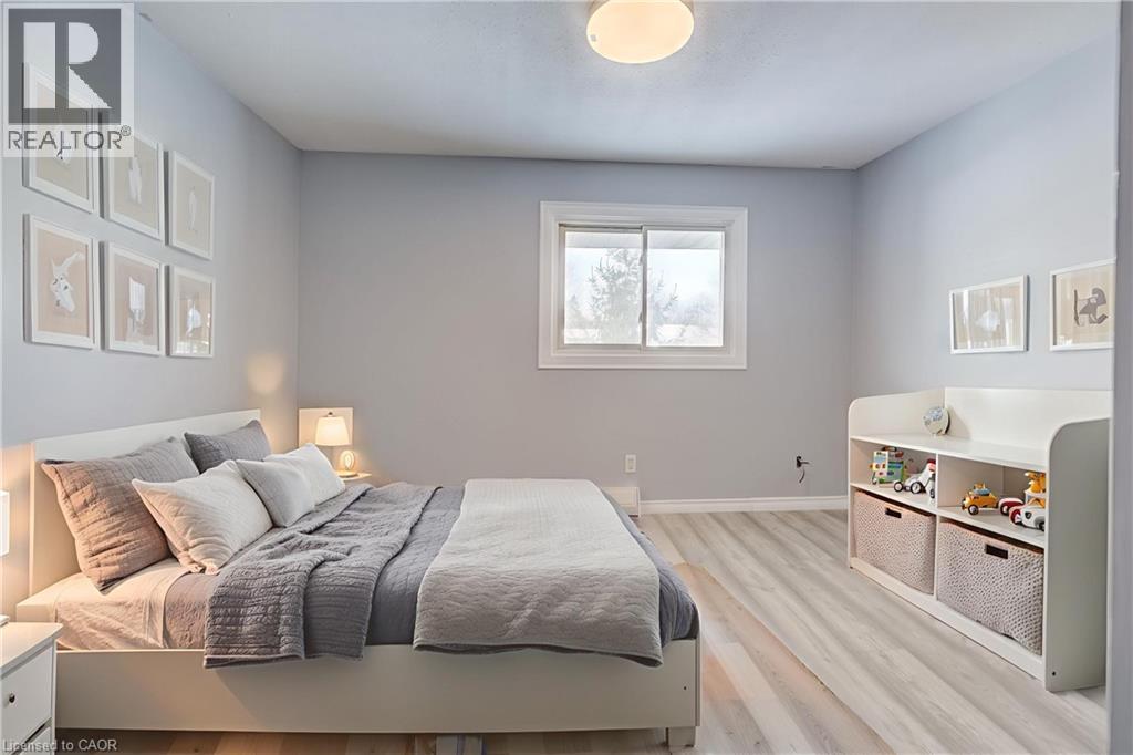 249 Cedarbrae Avenue Unit# 18, Waterloo, Ontario  N2L 4S8 - Photo 12 - 40835663