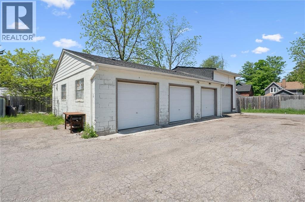 202 Breithaupt Street, Kitchener, Ontario  N2H 5H4 - Photo 11 - 40833226