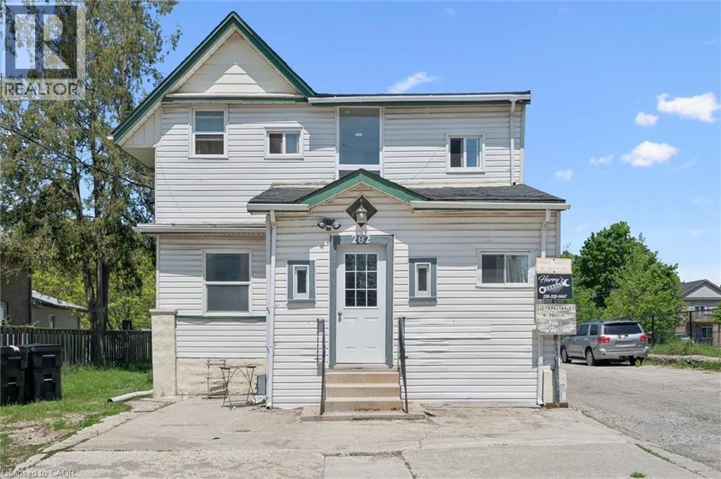 202 Breithaupt Street, Kitchener, Ontario  N2H 5H4 - Photo 3 - 40833193