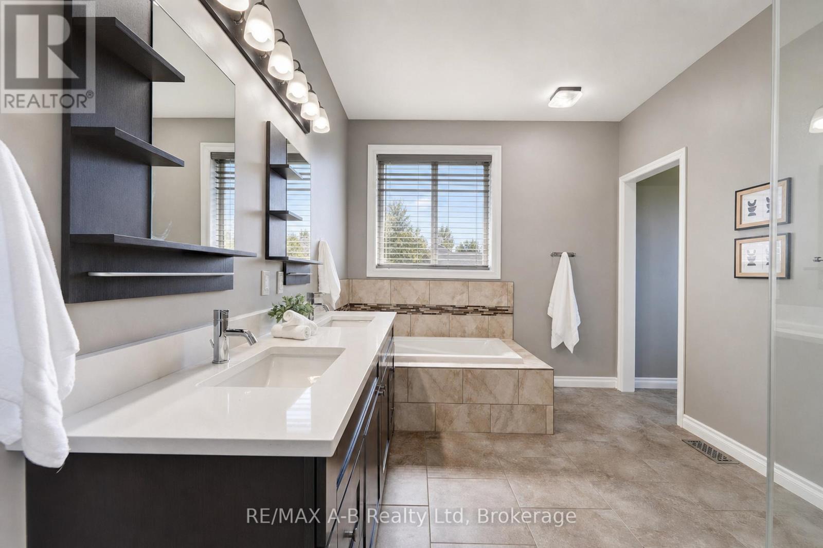 70 Kenton Street, West Perth, Ontario  N0K 1N0 - Photo 27 - X13226686