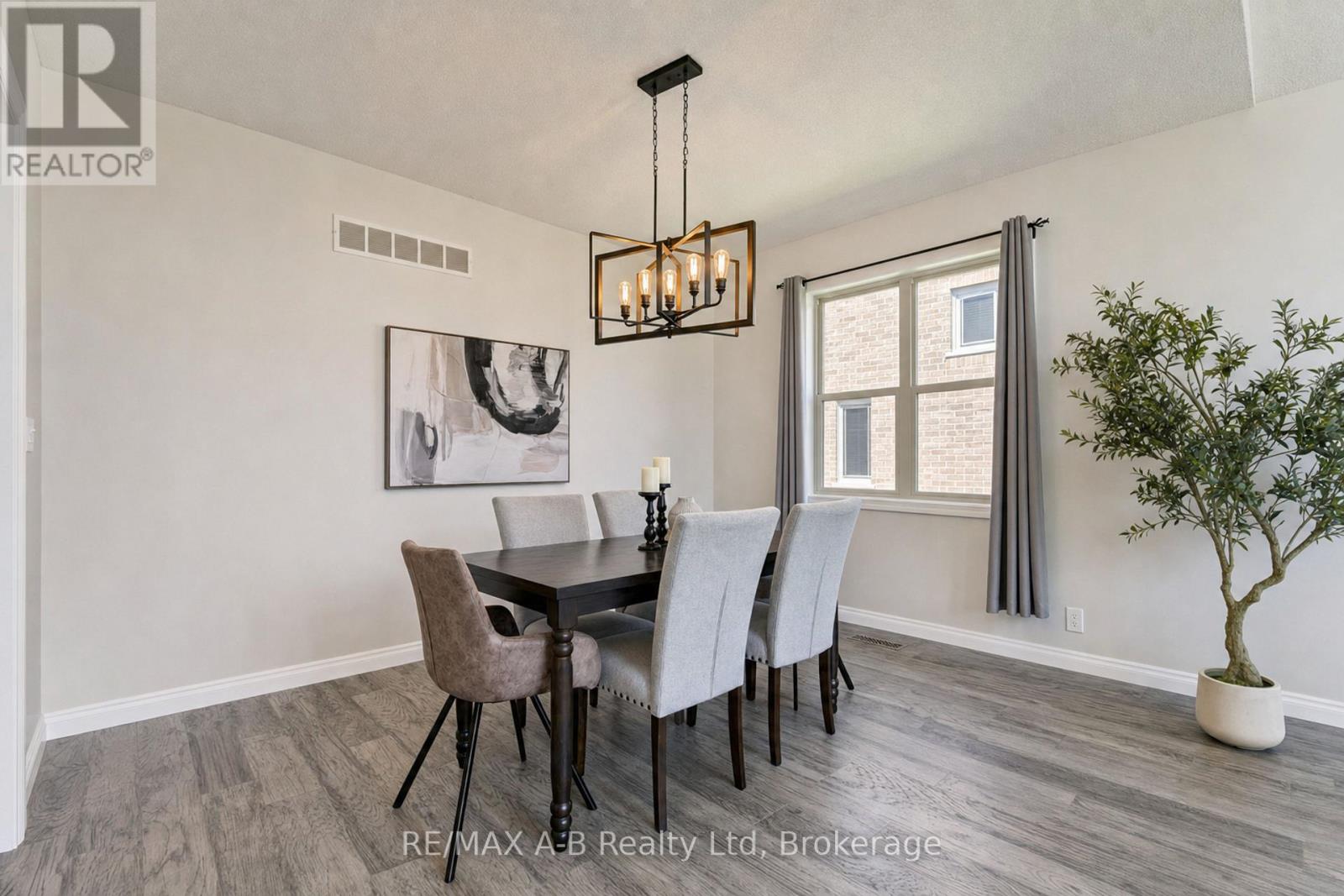 70 Kenton Street, West Perth, Ontario  N0K 1N0 - Photo 7 - X13226686