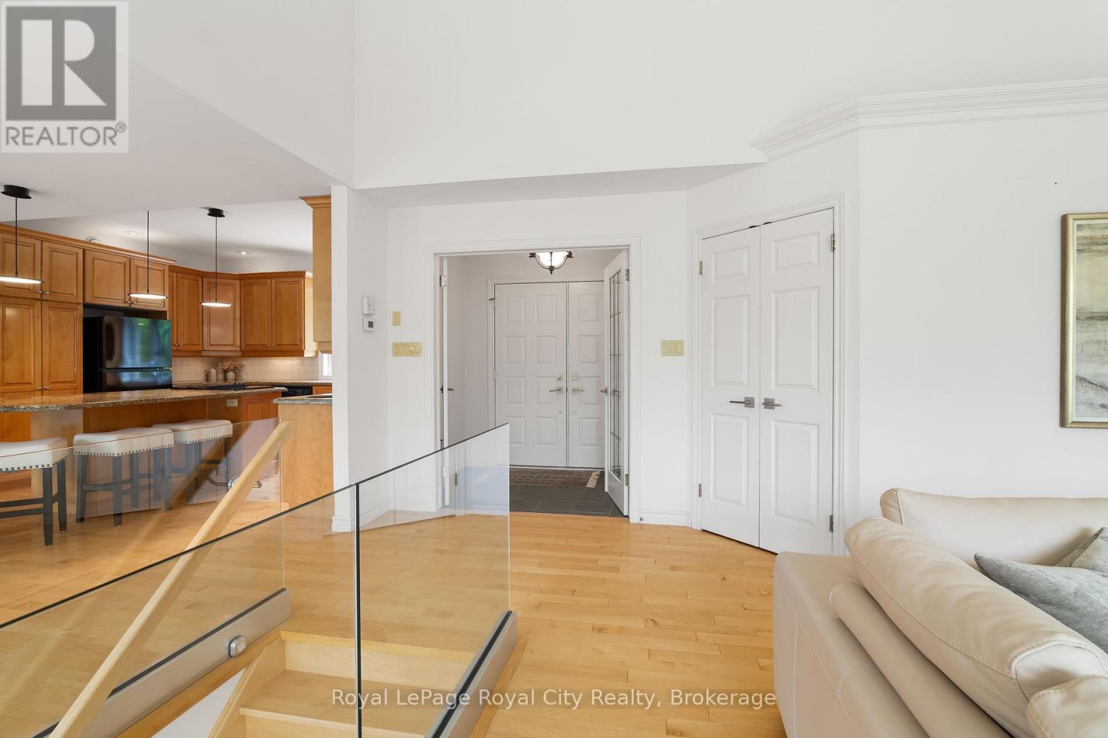 384 South River Road, Centre Wellington, Ontario  N0B 1S0 - Photo 4 - X13226760