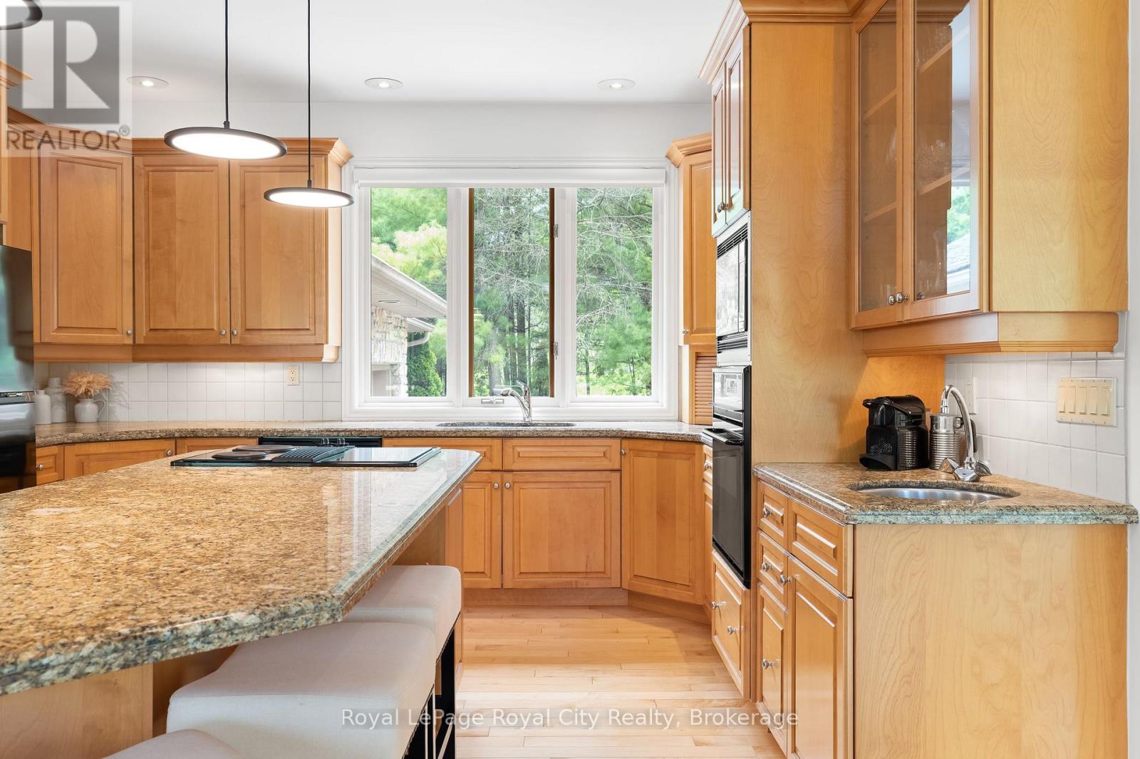 384 South River Road, Centre Wellington, Ontario  N0B 1S0 - Photo 6 - X13226760