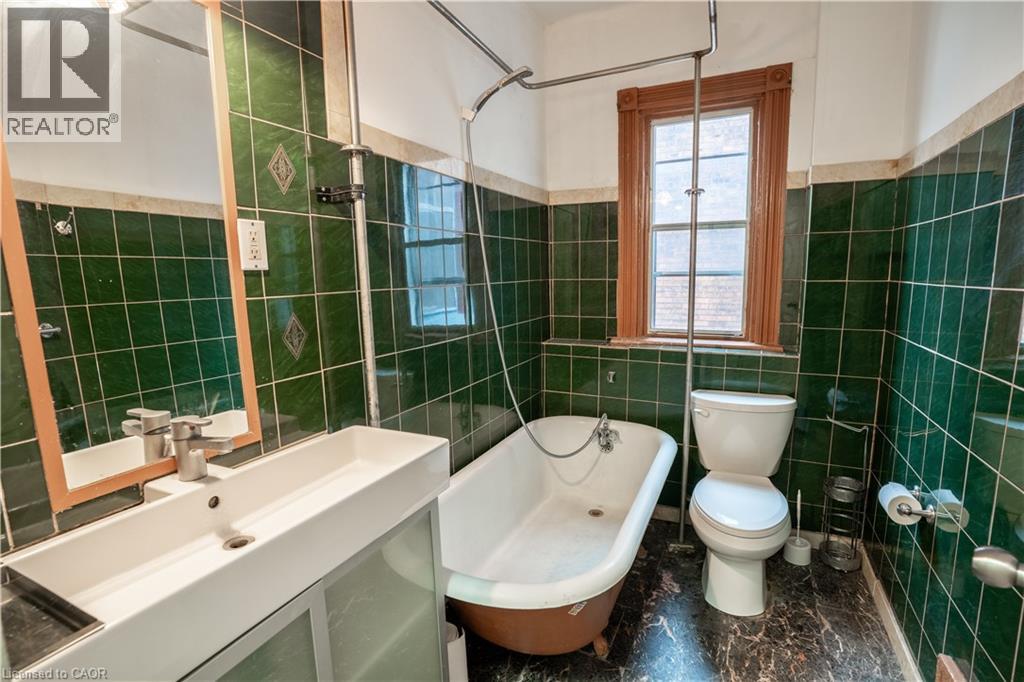 127 East Avenue S, Hamilton, Ontario  L8N 2T6 - Photo 13 - 40835725