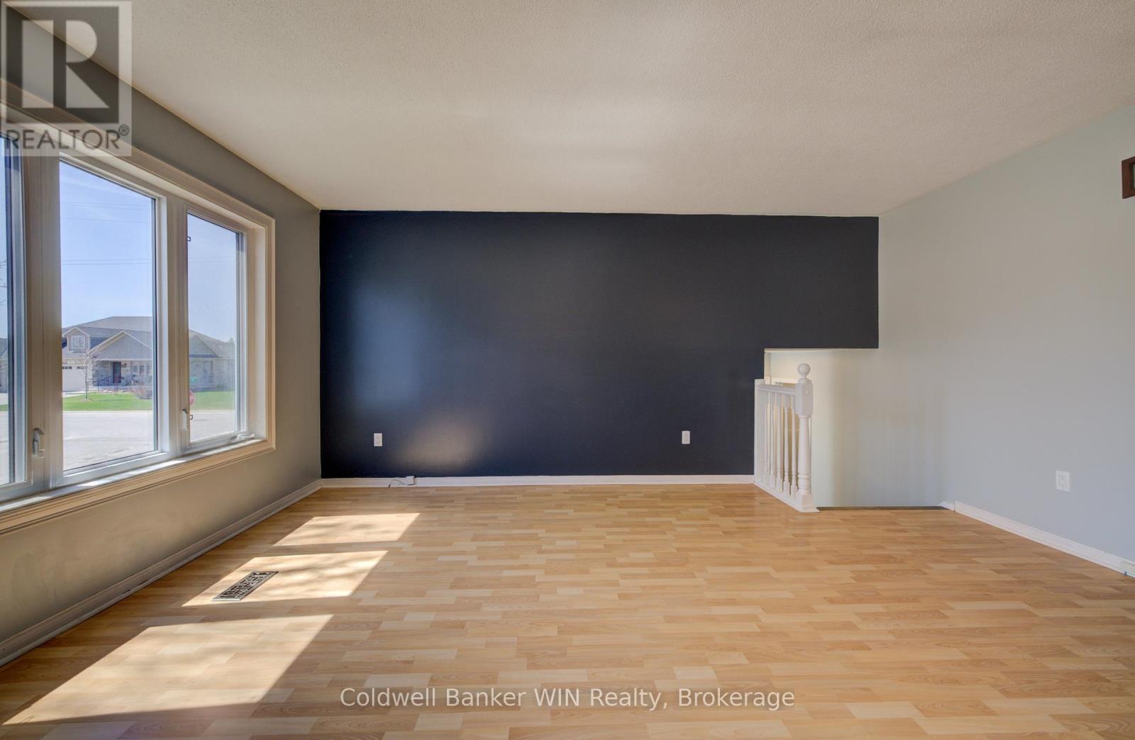 103 Melissa Crescent, Wellington North, Ontario  N0G 2L3 - Photo 7 - X13227120