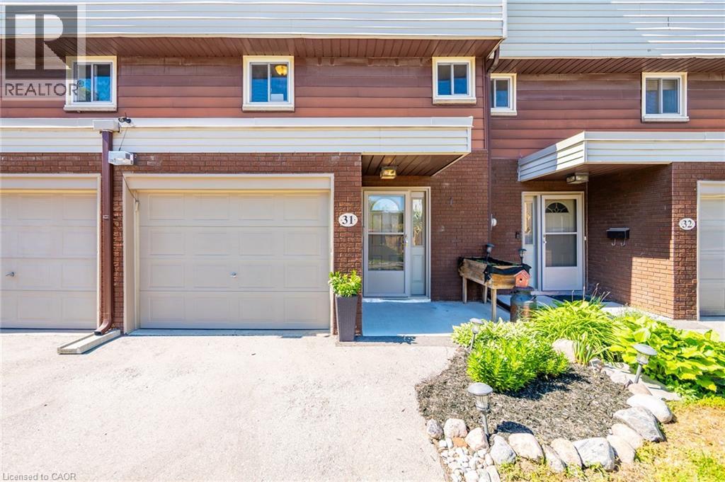 23 Watsons Lane Unit# 31, Dundas, Ontario  L9H 5G9 - Photo 2 - 40835724