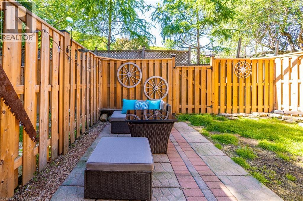 23 Watsons Lane Unit# 31, Dundas, Ontario  L9H 5G9 - Photo 36 - 40835724
