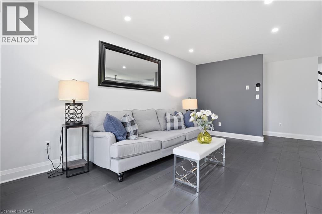 7 Upper Mercer Street Unit# G30, Kitchener, Ontario  N2A 0B8 - Photo 5 - 40816259