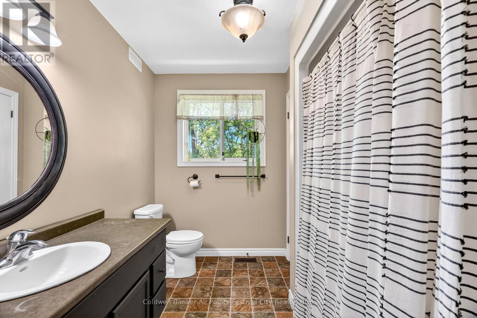 438 Ross Street, Huron-Kinloss, Ontario  N0G 2H0 - Photo 15 - X13227544