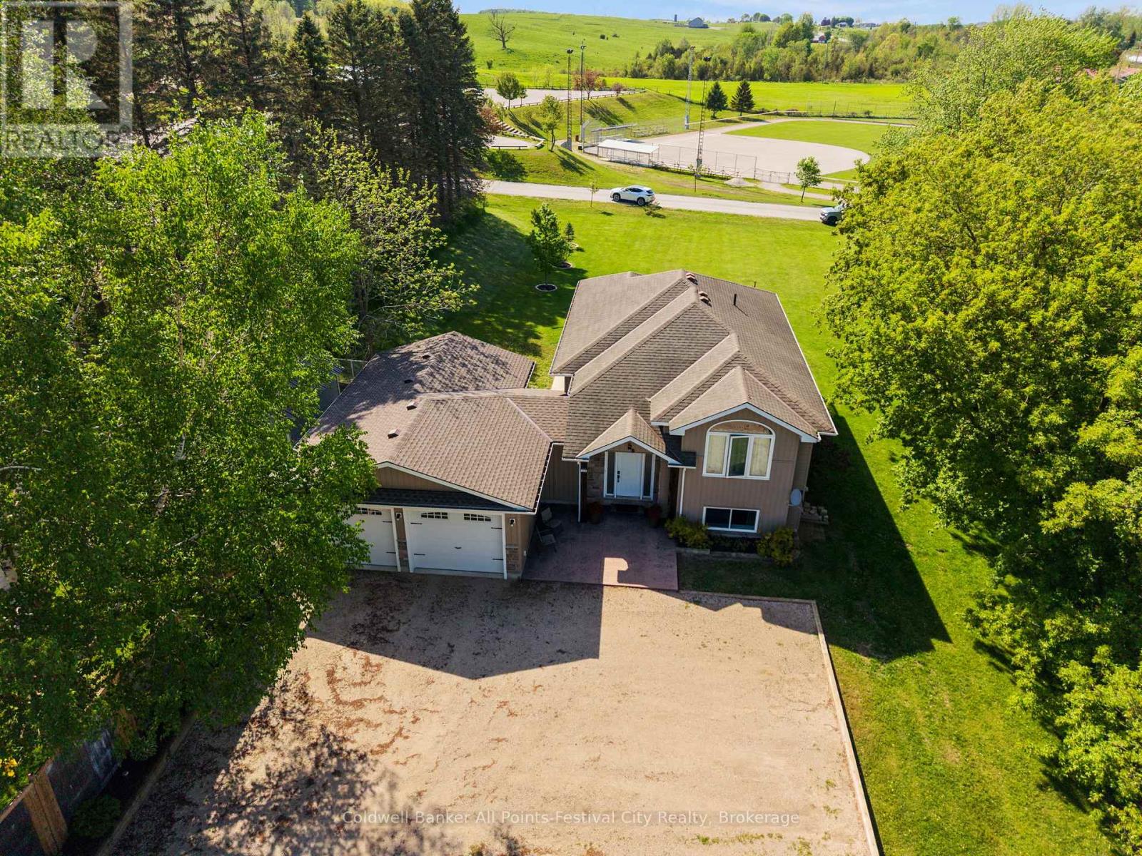 438 Ross Street, Huron-Kinloss, Ontario  N0G 2H0 - Photo 4 - X13227544