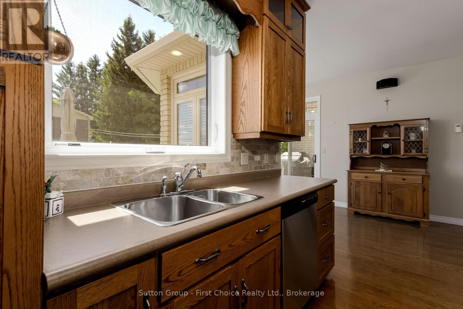 4957 Perth Road 119, Perth East, Ontario  N0K 1J0 - Photo 16 - X13227620