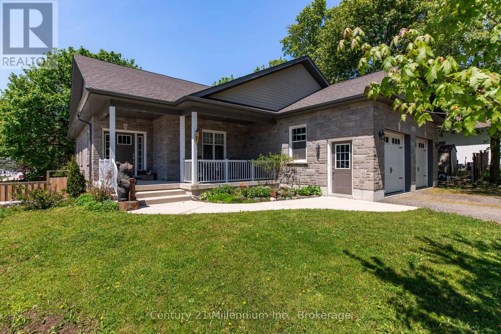 142 Isla Street, Grey Highlands, Ontario  N0C 1H0 - Photo 2 - X13227956