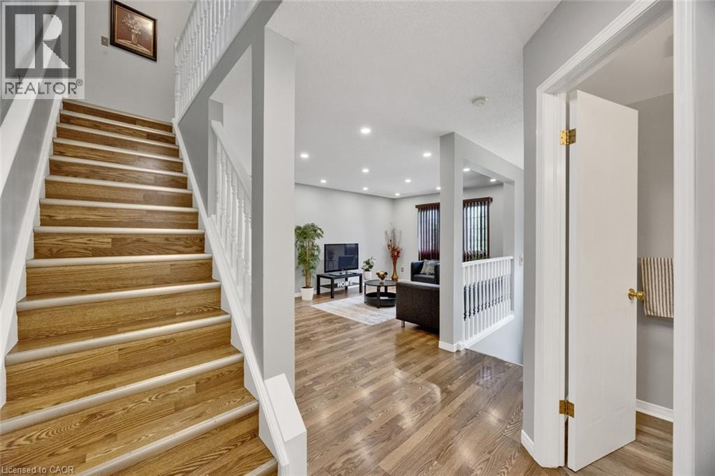 34 Phair Crescent, London, Ontario  N5Z 5B5 - Photo 11 - 40835102