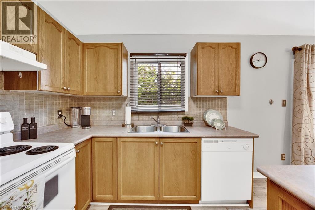 34 Phair Crescent, London, Ontario  N5Z 5B5 - Photo 14 - 40835102