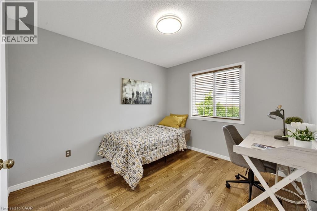 34 Phair Crescent, London, Ontario  N5Z 5B5 - Photo 28 - 40835102