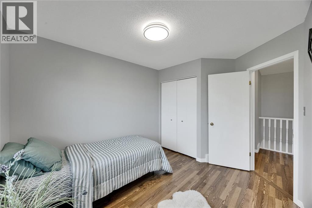 34 Phair Crescent, London, Ontario  N5Z 5B5 - Photo 31 - 40835102