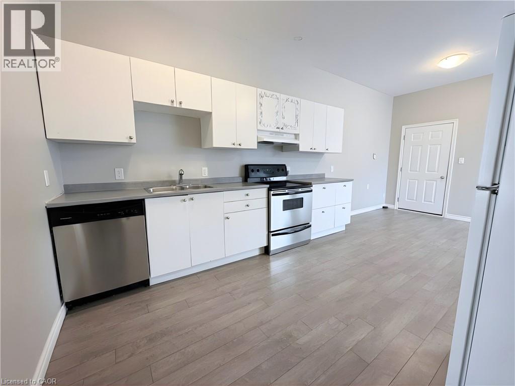 105 Cheever Street, Hamilton, Ontario  L8L 5R8 - Photo 7 - 40834399
