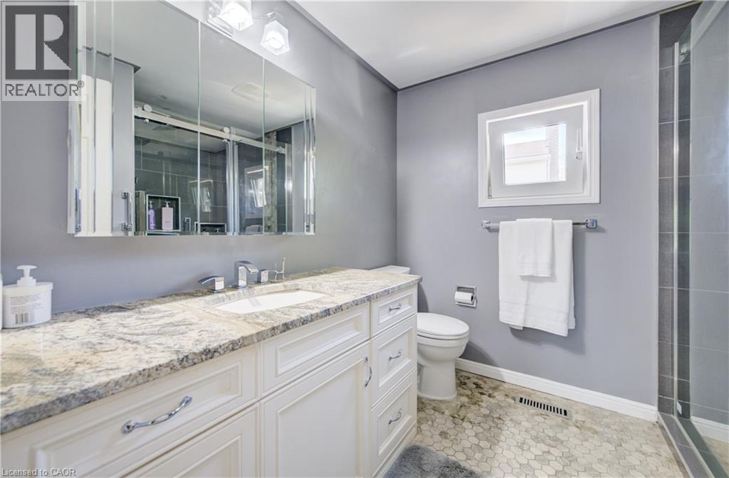 135 Royal Orchard Drive, Kitchener, Ontario  N2N 1S2 - Photo 25 - 40834342