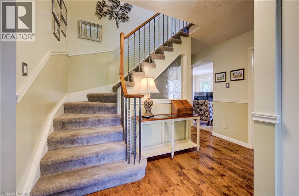 135 Royal Orchard Drive, Kitchener, Ontario  N2N 1S2 - Photo 4 - 40834342