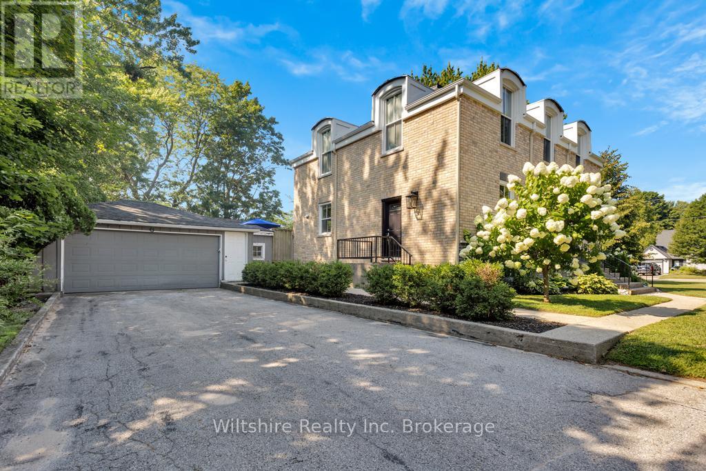 64 South Street W, Aylmer, Ontario  N5H 1R1 - Photo 2 - X13228494