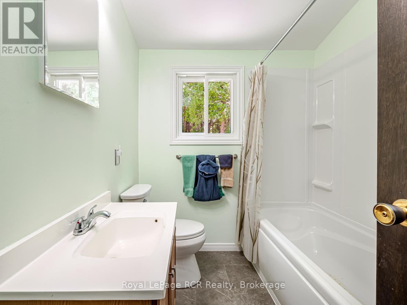 296 Bryant Street, South Bruce Peninsula, Ontario  N0H 2T0 - Photo 25 - X13228236