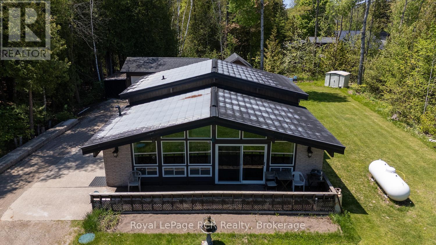 296 Bryant Street, South Bruce Peninsula, Ontario  N0H 2T0 - Photo 35 - X13228236