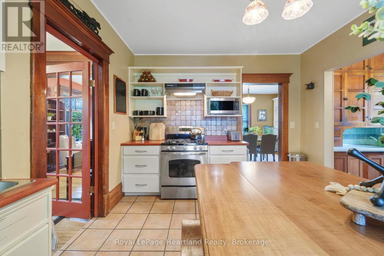 202 Mcconnell Street, North Huron, Ontario  N0M 1H0 - Photo 18 - X13228498