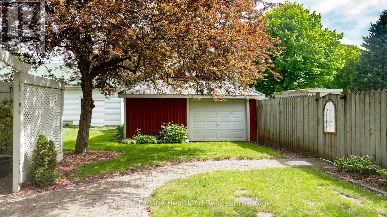 202 Mcconnell Street, North Huron, Ontario  N0M 1H0 - Photo 42 - X13228498