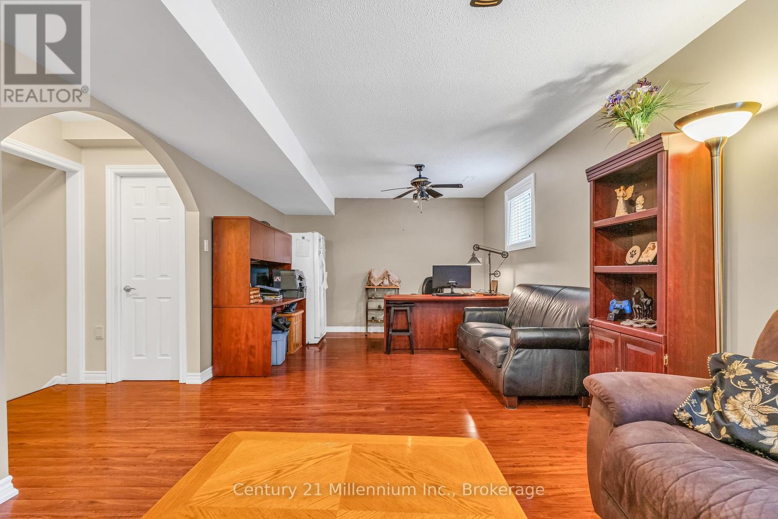 Drive - 43 Stoddart Drive, Aurora, Ontario  L4G 2G2 - Photo 24 - N13228698