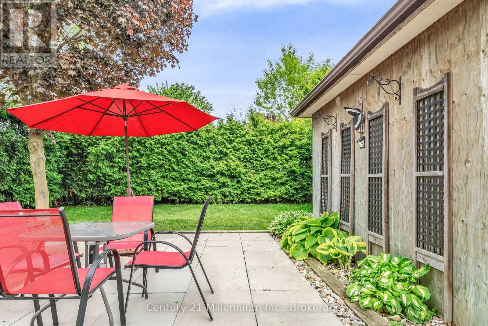 Drive - 43 Stoddart Drive, Aurora, Ontario  L4G 2G2 - Photo 32 - N13228698