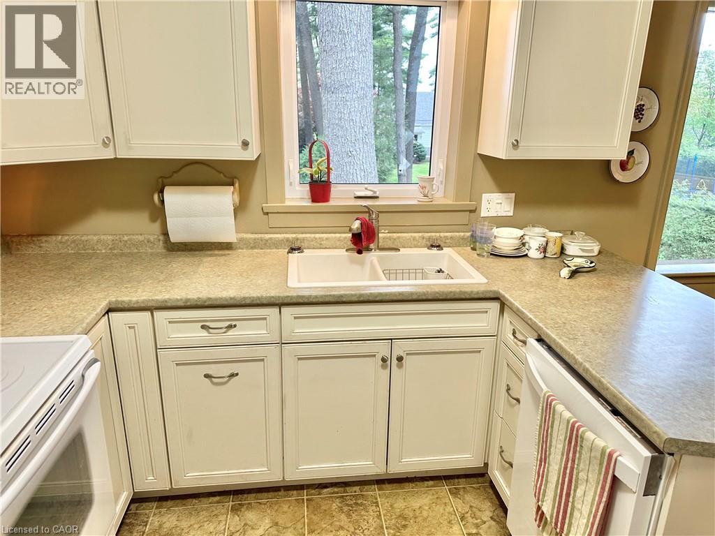 60 Smith Avenue, Delhi, Ontario  N4B 1B8 - Photo 12 - 40835786