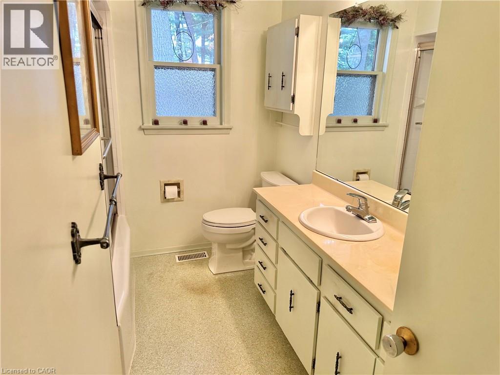 60 Smith Avenue, Delhi, Ontario  N4B 1B8 - Photo 17 - 40835786