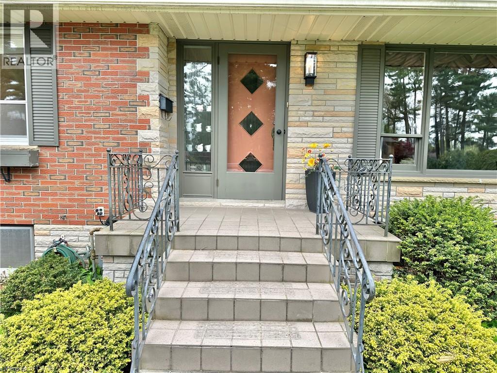 60 Smith Avenue, Delhi, Ontario  N4B 1B8 - Photo 5 - 40835786