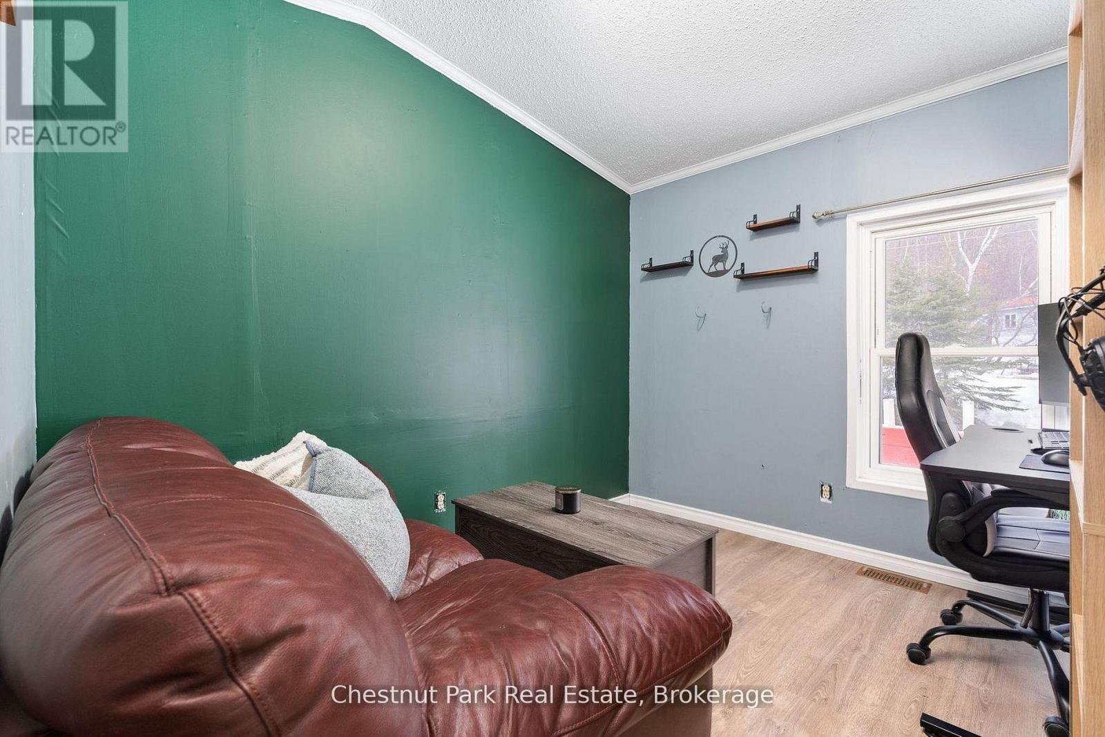 21 Mount Vernon Trail, Huntsville, Ontario  P1H 1E3 - Photo 18 - X13228996