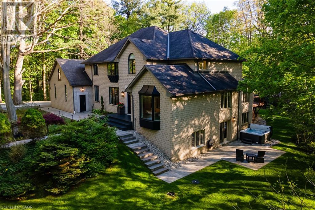 18 Elder Crescent, Ancaster, Ontario  L0R 1R0 - Photo 3 - 40835828